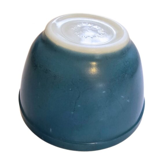 Vintage Pyrex Primary Colours Blue Green Yellow Nesting Mixing Bowls Set of 3 - Picture 13 of 16